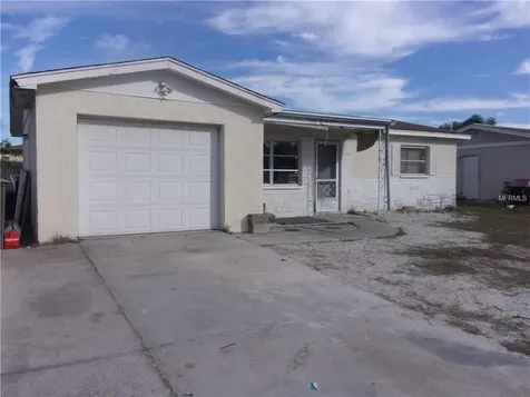8143 Hixton Drive Port Richey FL 34668