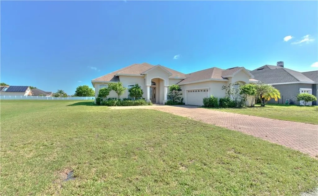 6883 Bushnell Drive Lakeland FL 33813