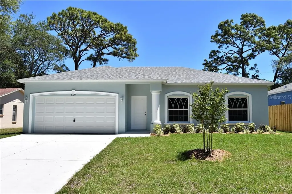 8848 92nd Street Seminole FL 33777