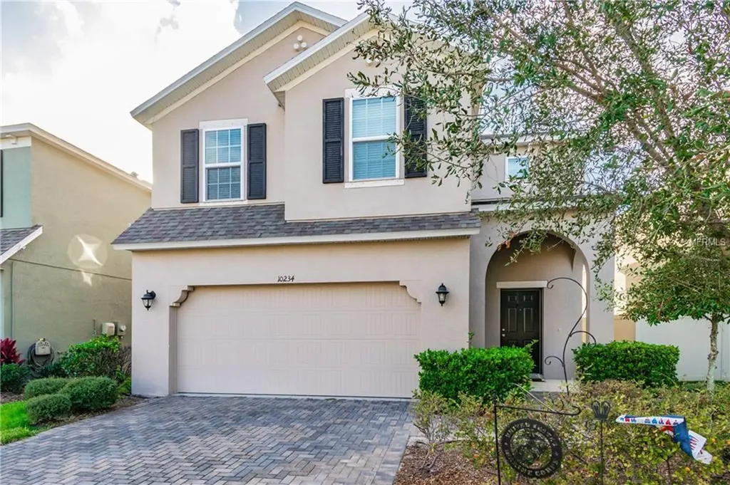 10234 Newminster Loop Ruskin FL 33573