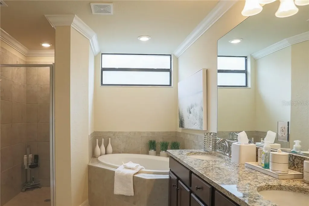 5558 Palmer Circle Bradenton FL 34211