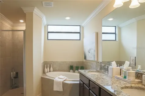 5558 Palmer Circle Bradenton FL 34211
