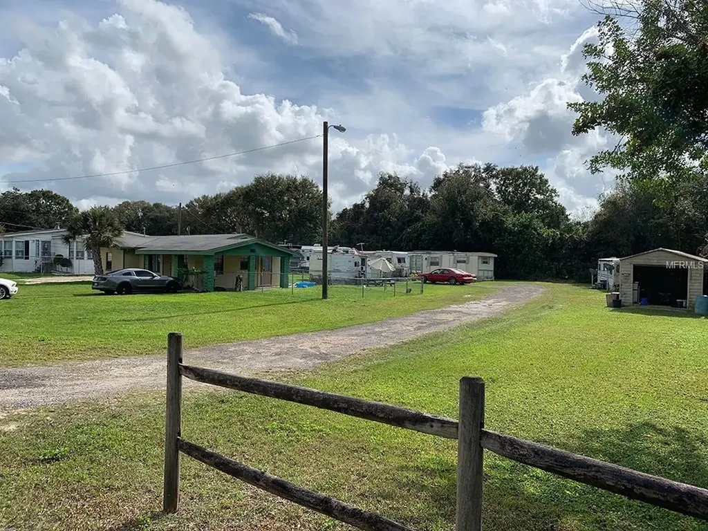 7003 Mottie Road Gibsonton FL 33534