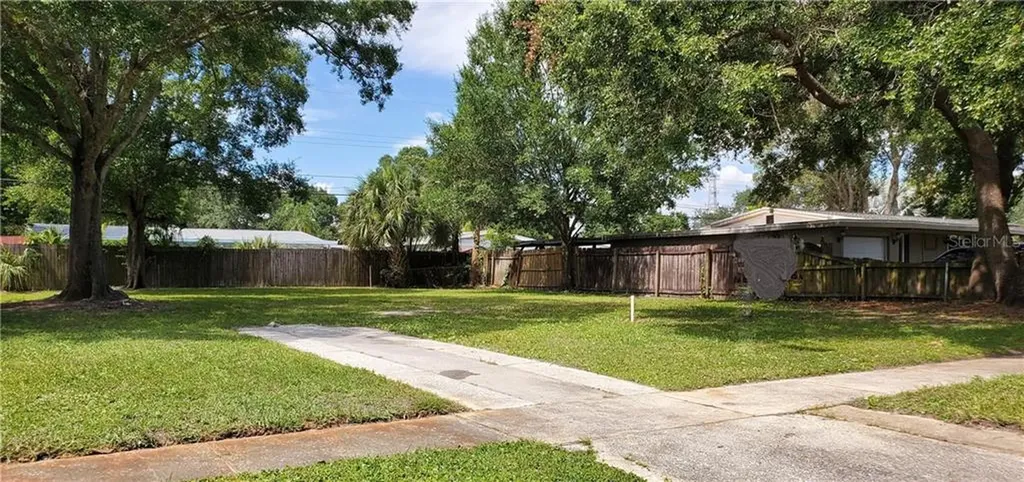 4425 W Oklahoma Avenue Tampa FL 33616