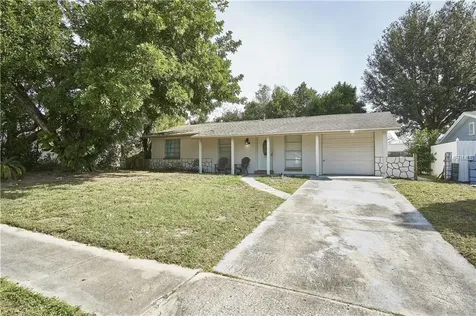 1301 Fairwood Avenue Clearwater FL 33759