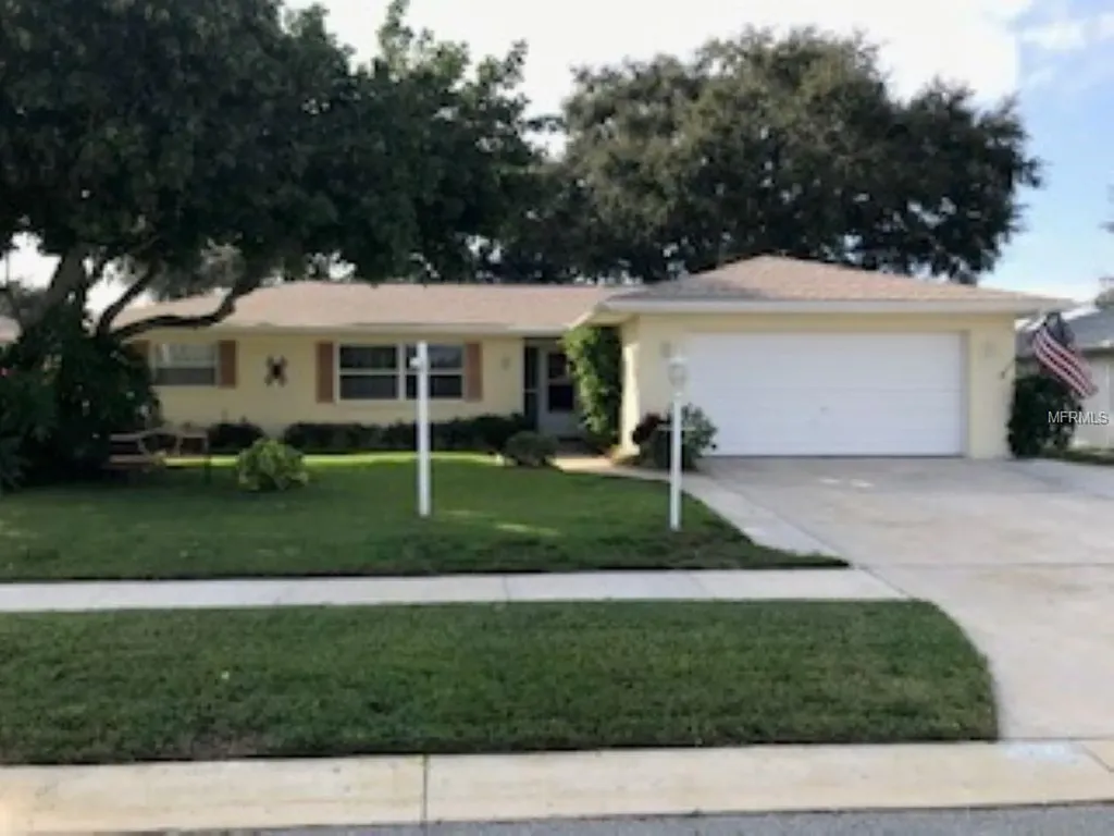 3209 Parkway Place Palm Harbor FL 34684