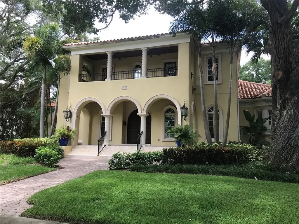 4604 S Richards Court Tampa FL 33611