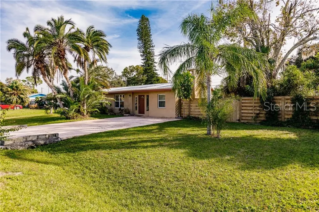 2656 Trinidad Street Sarasota FL 34231