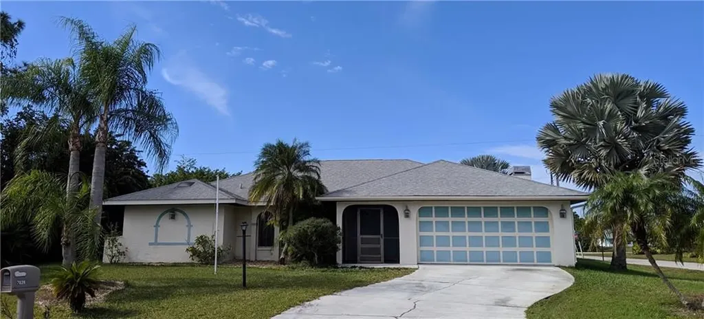 7039 Crown Drive Englewood FL 34224