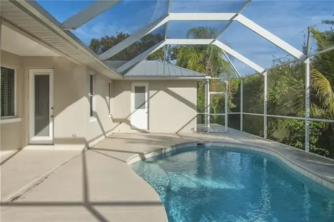 530 46th Court Vero Beach FL 32968