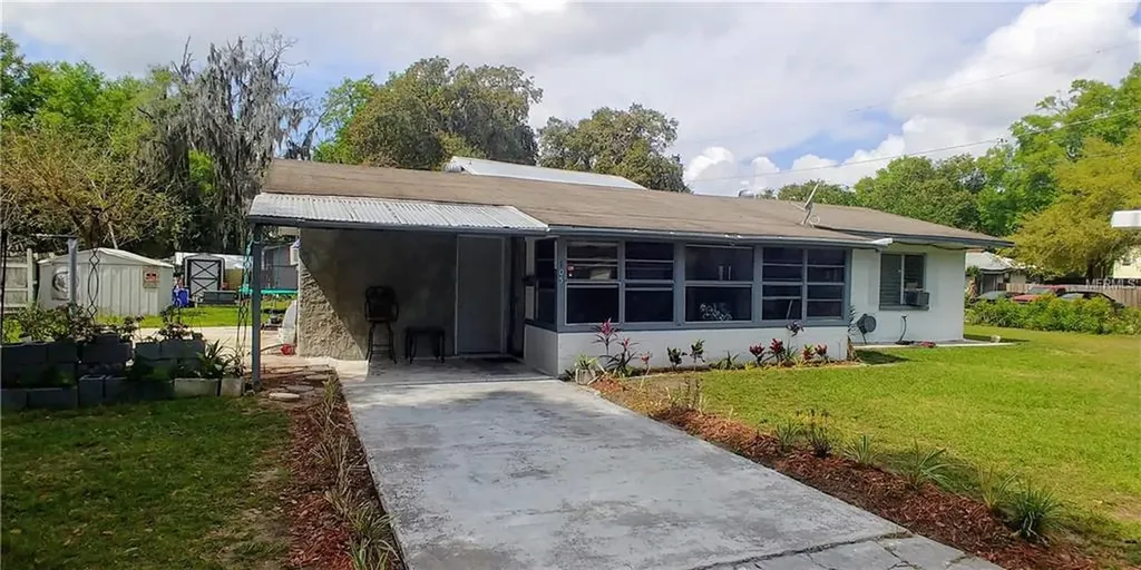 105 Pearl Street Plant City FL 33563