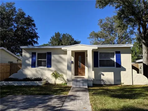 5742 Magnolia Street N St Petersburg FL 33703