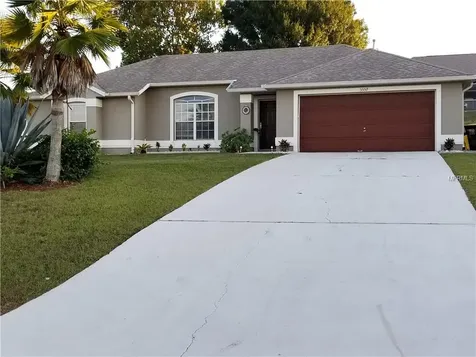 5557 Loma Vista Loop Davenport FL 33896