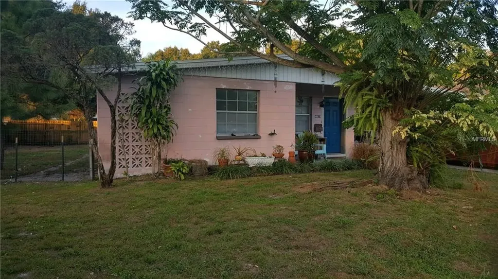 4419 W Bay Court Avenue Tampa FL 33611