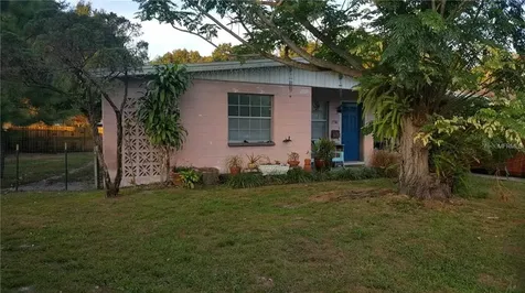 4419 W Bay Court Avenue Tampa FL 33611