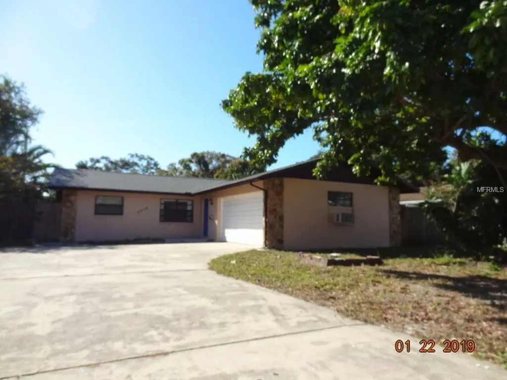 3450 16th Avenue N St Petersburg FL 33713