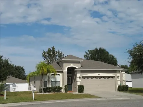 1841 Mountclair Court Mount Dora FL 32757