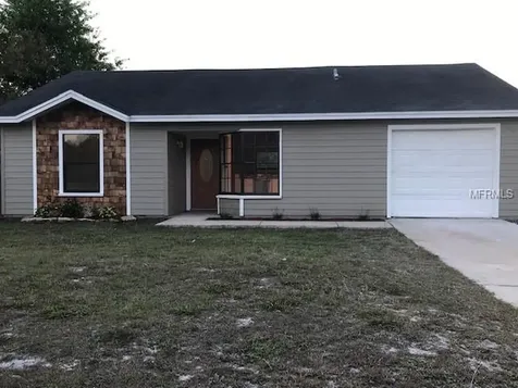2752 Courtland Boulevard Deltona FL 32738