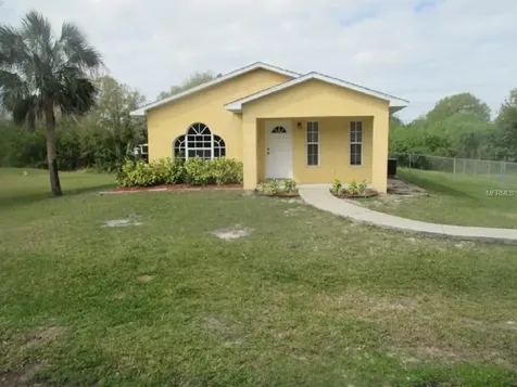 3747 NW 17th Avenue Okeechobee FL 34972
