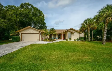4319 Woodview Drive Sarasota FL 34232