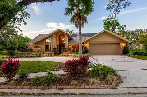2102 Arbor Oaks Drive Valrico FL 33594