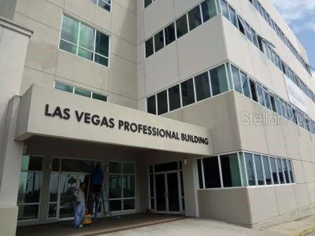 2 Pr Highway Vega Baja PR 00693