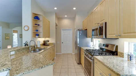 6920 Lennox Place University Park FL 34201