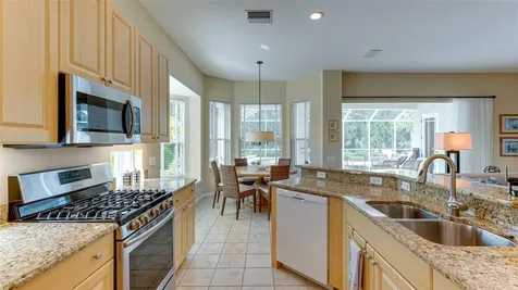 6920 Lennox Place University Park FL 34201