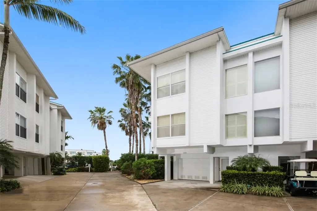 8260 Harborside Circle Englewood FL 34224