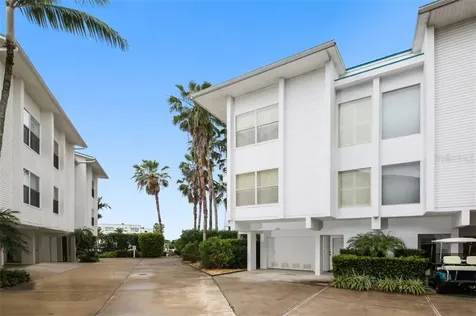 8260 Harborside Circle Englewood FL 34224