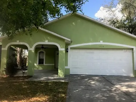 1216 E Knollwood Street Tampa FL 33604