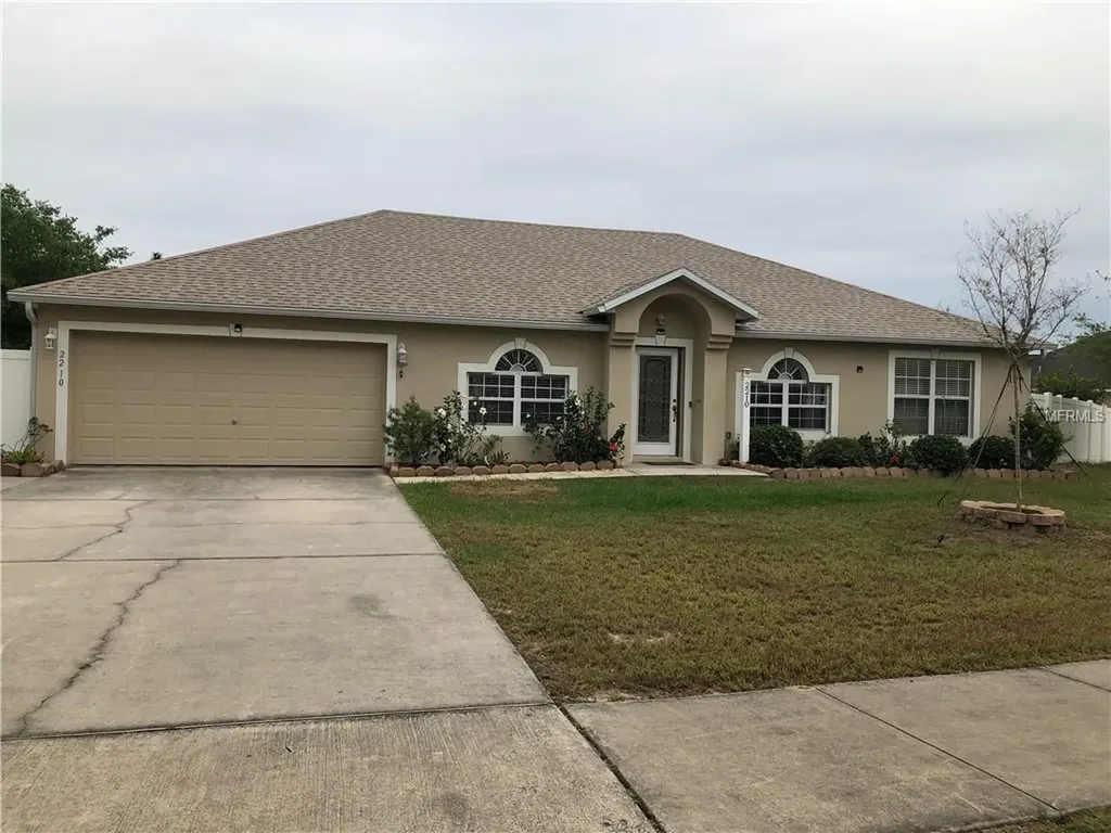 2210 Olympia Fields Street Mascotte FL 34753
