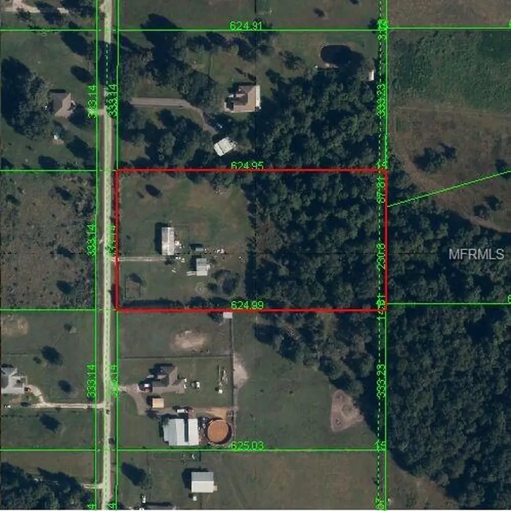 7626 Hackamore Road Zephyrhills FL 33541