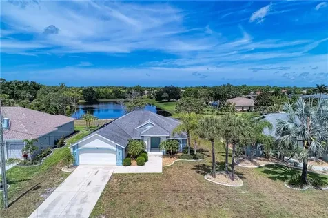 38 Medalist Terrace Rotonda West FL 33947