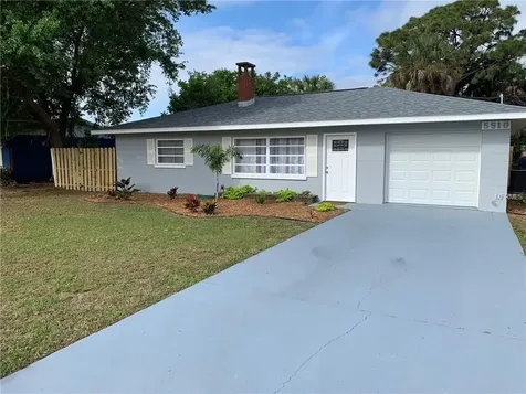 5510 21st Street Court W Bradenton FL 34207