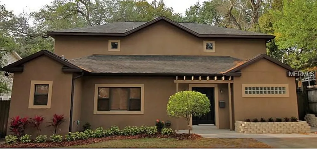 1220 Elmwood Street Orlando FL 32801
