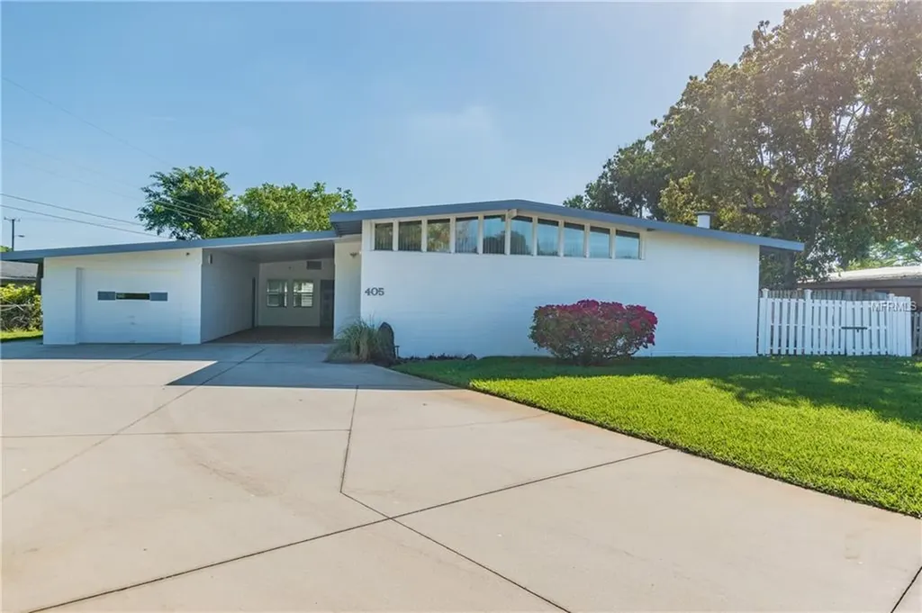 405 48th Street NW Bradenton FL 34209