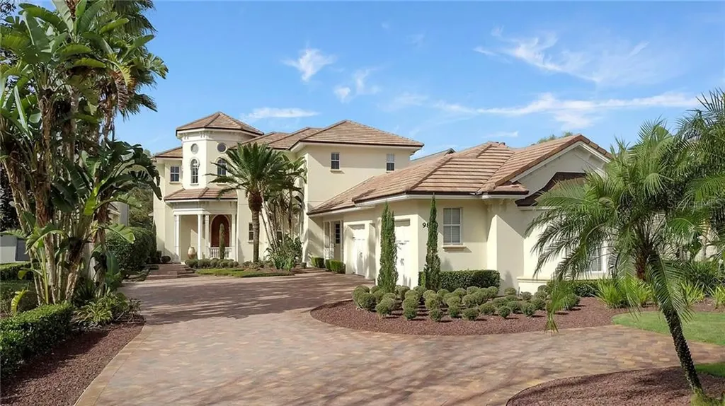 9824 Covent Garden Drive Orlando FL 32827