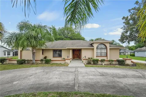 2827 Longleaf Court Kissimmee FL 34746