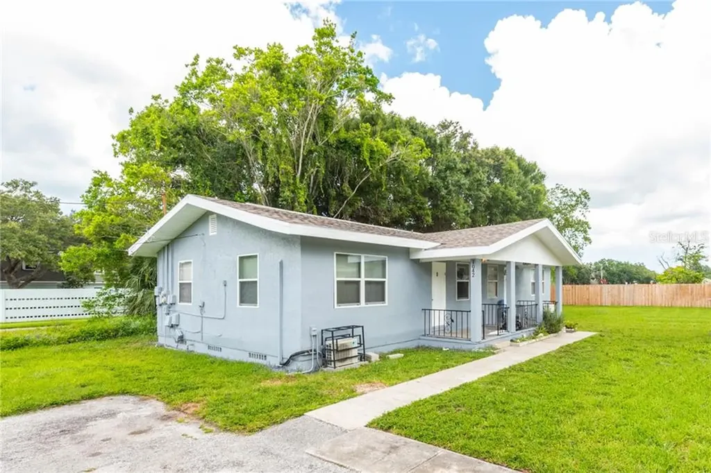 1042 10th Avenue NW Largo FL 33770