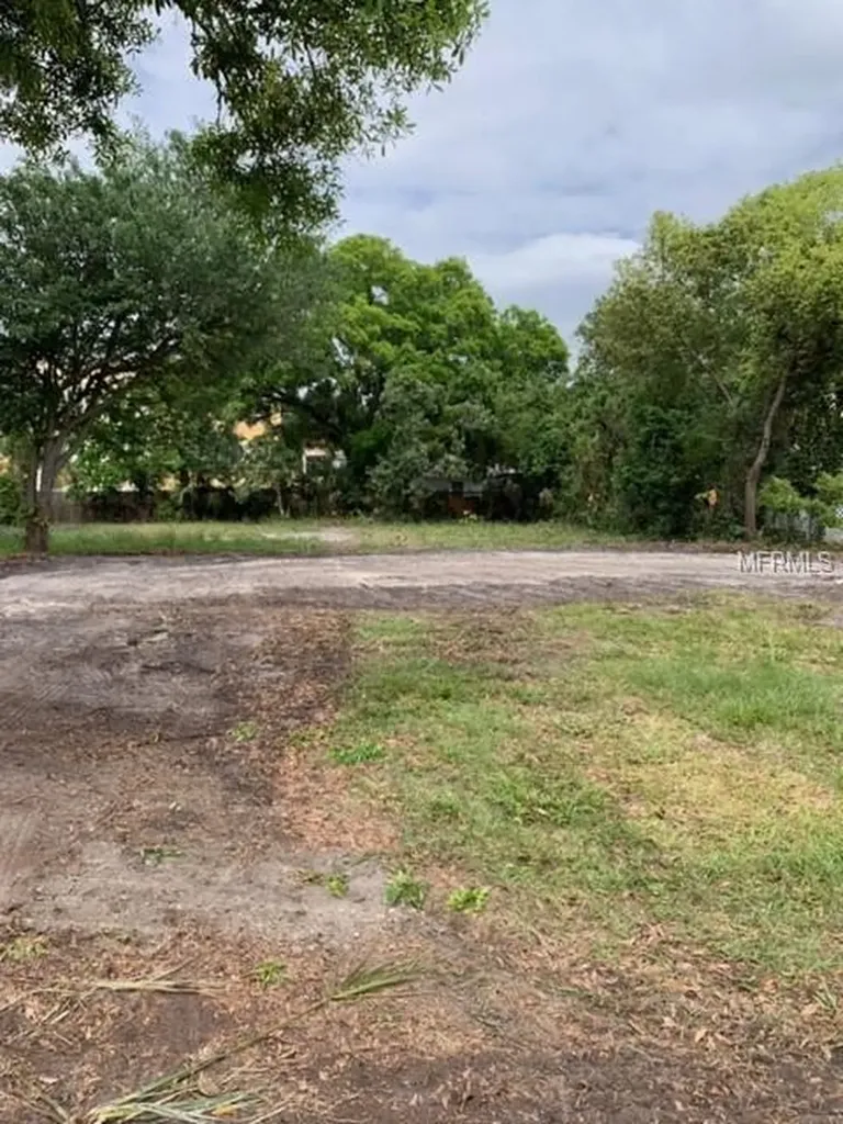 4215 W Fig Street Tampa FL 33609
