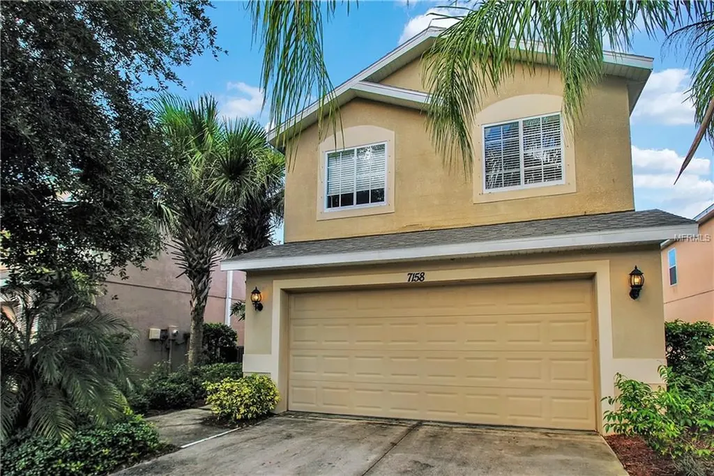 7158 Chatum Light Run Bradenton FL 34212