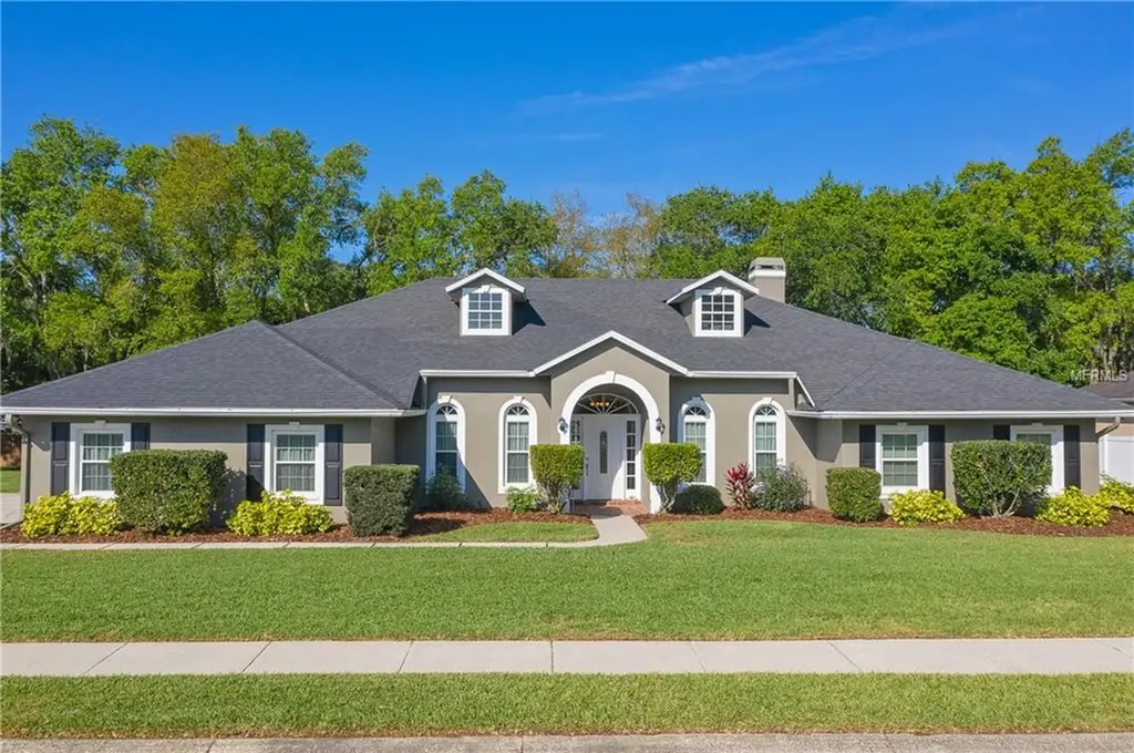 5966 Lake Victoria Drive Lakeland FL 33813