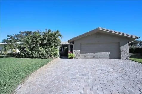 14416 Mooring Drive Seminole FL 33776