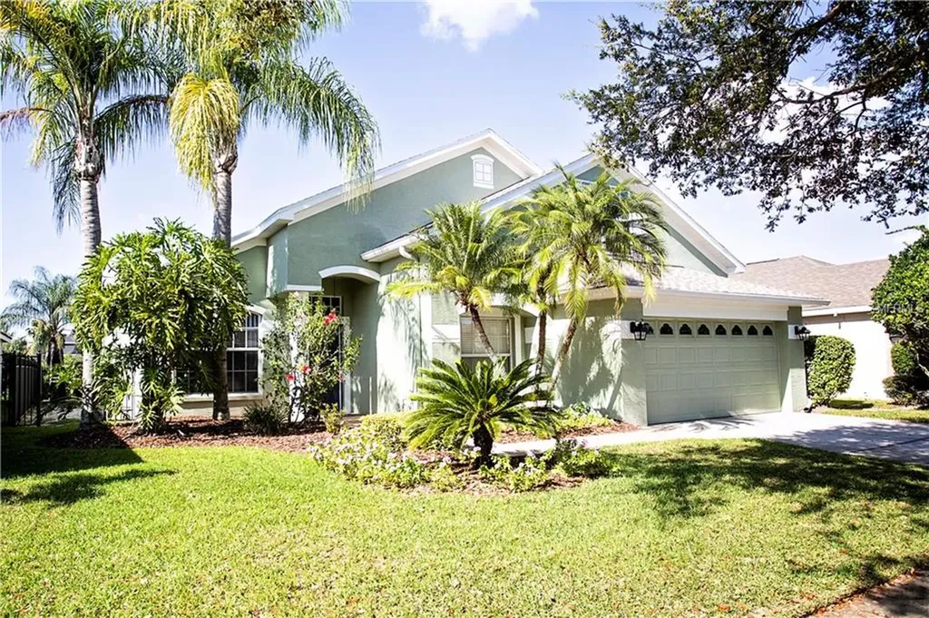 10139 Kingsbridge Avenue Tampa FL 33626