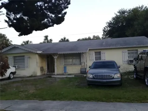 6528 La Mesa Circle Tampa FL 33634