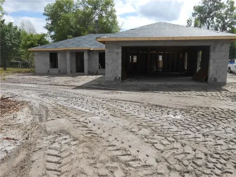 2474 W Orange Road Deland FL 32724