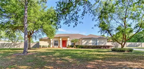 9406 Barrington Oaks Drive Dover FL 33527