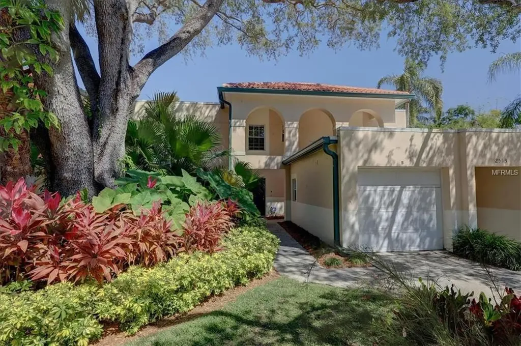2513 W Kansas Avenue Tampa FL 33629