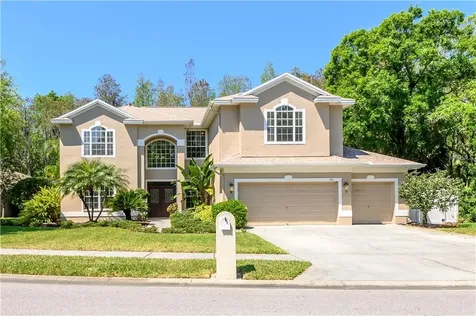 581 Lakewood Drive Oldsmar FL 34677